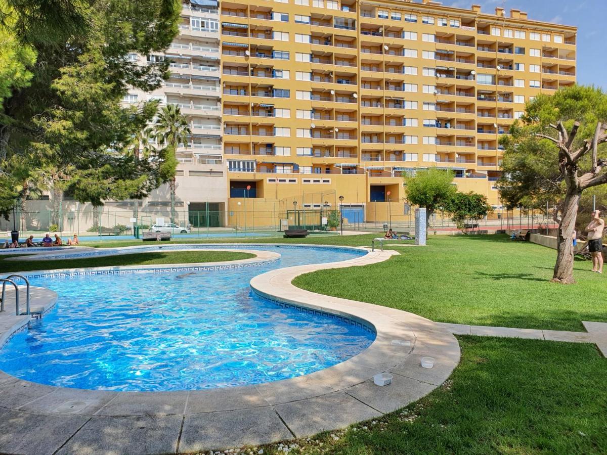 Apartment In Campoamor Overlooking The Swimming Pool Exterior foto