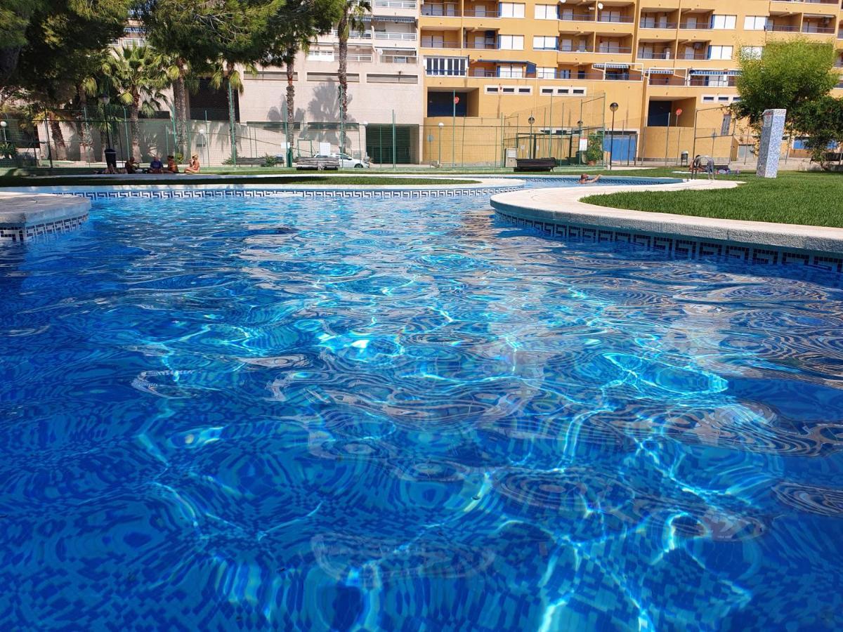 Apartment In Campoamor Overlooking The Swimming Pool Exterior foto