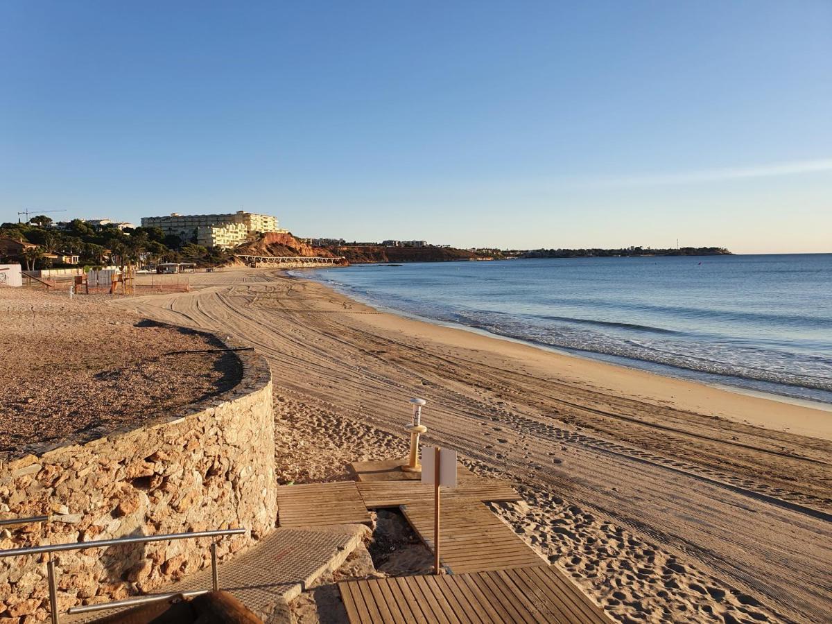 Apartment In Campoamor Overlooking The Swimming Pool Exterior foto